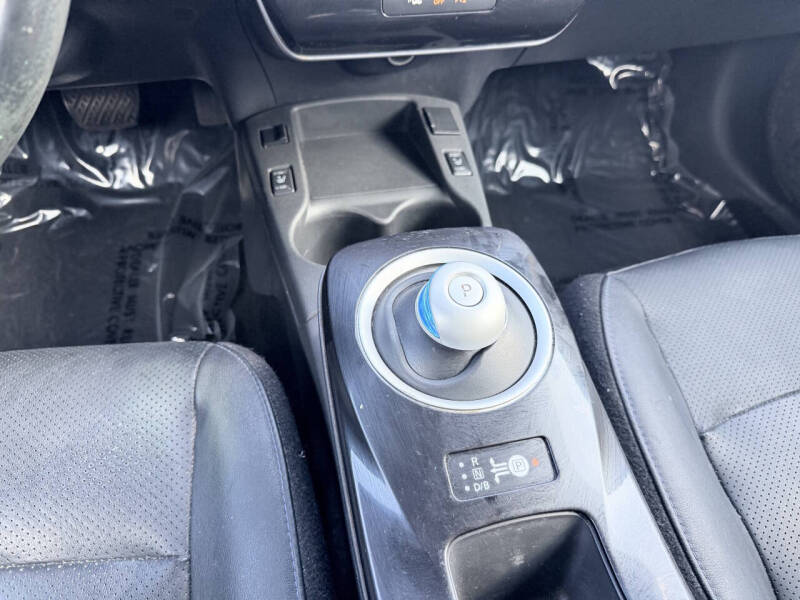 2015 Nissan LEAF SL