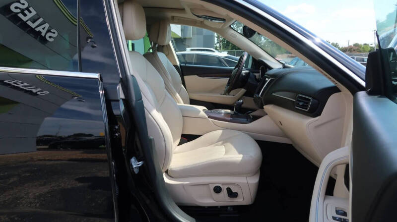 2017 Maserati Levante