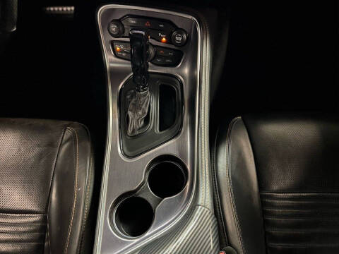 2015 Dodge Challenger R/T Plus Shaker