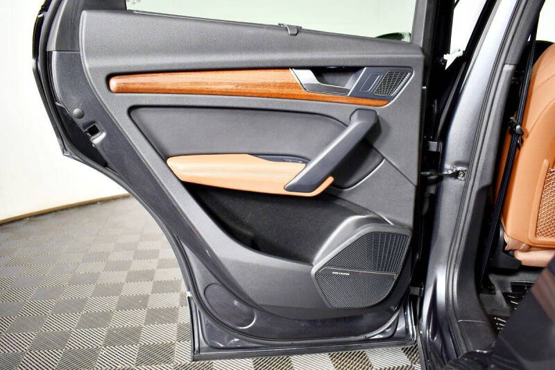 2022 Audi Q5 quattro S line Prem Plus 45 TFSI