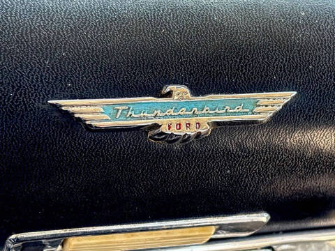 1955 Ford Thunderbird
