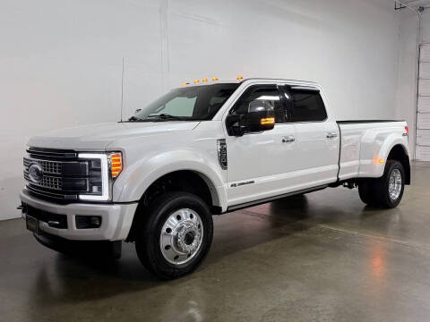 2017 Ford F-450 Super Duty Platinum