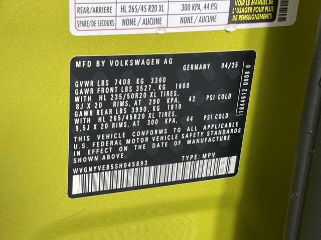 2025 Volkswagen ID. Buzz Pro S Plus 4Motion