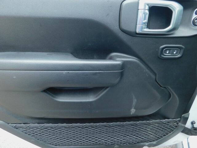 2023 Jeep Gladiator Sport