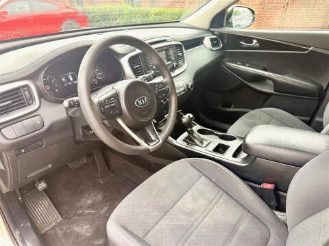 2017 Kia Sorento LX
