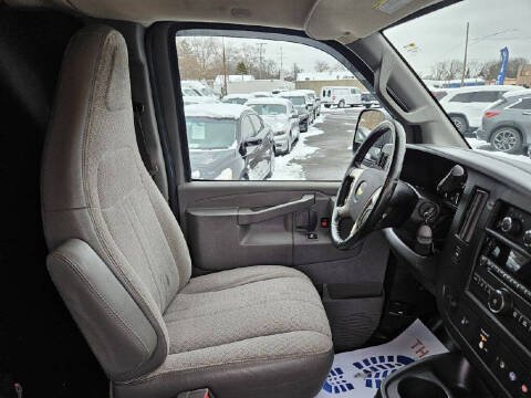 2016 Chevrolet Express 2500