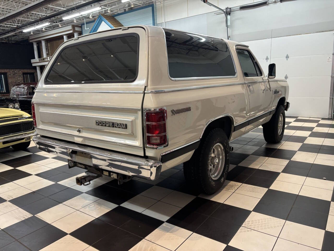 1985 Dodge Ramcharger 6