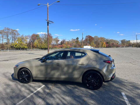 2024 Mazda Mazda3 Hatchback 2.5 Carbon Turbo