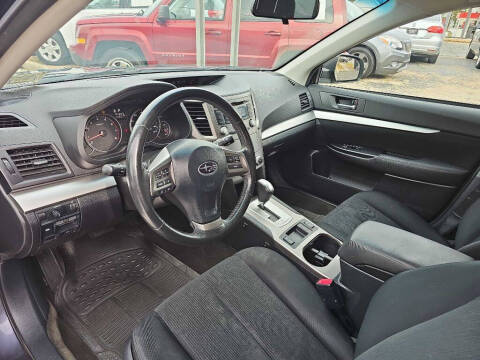 2013 Subaru Outback 2.5i Premium