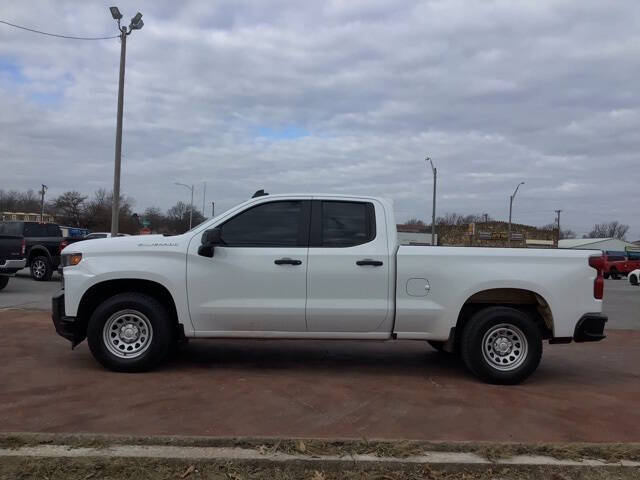 Used 2020 Chevrolet Silverado 1500 Work Truck with VIN 1GCRWAEH4LZ267832 for sale in Vinita, OK