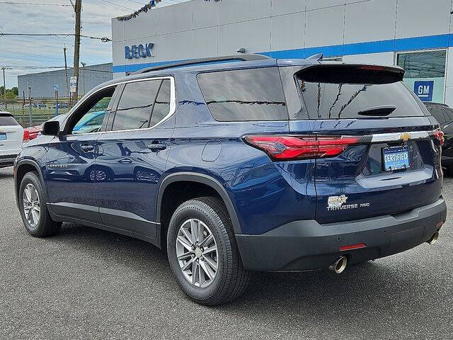 2022 Chevrolet Traverse LT Cloth