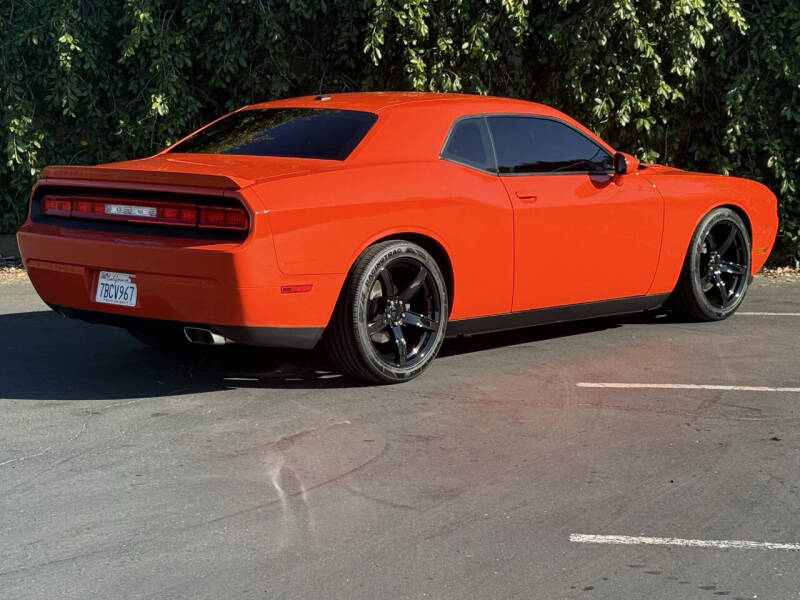 2013 Dodge Challenger R/T Classic