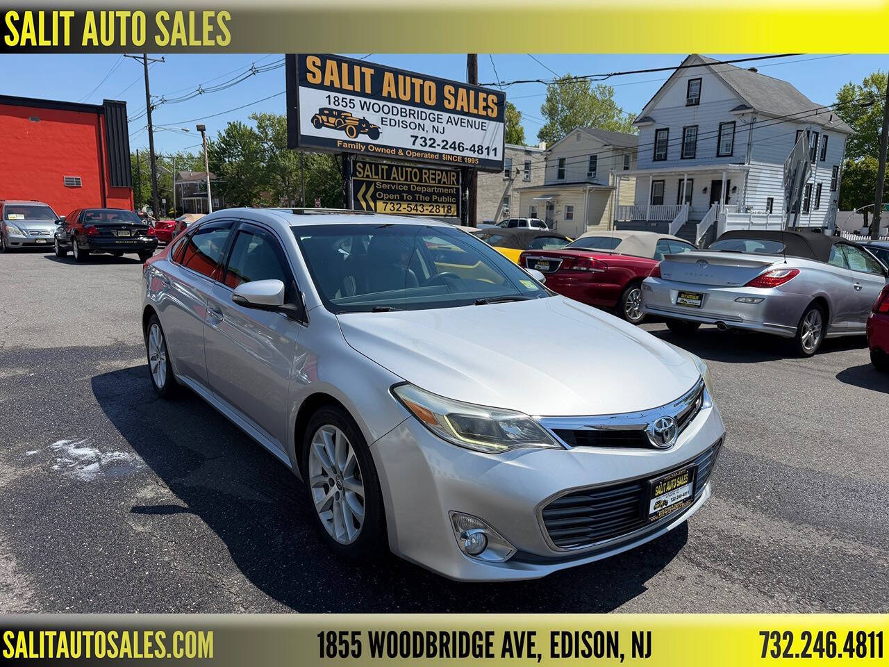 2013 Toyota Avalon 1