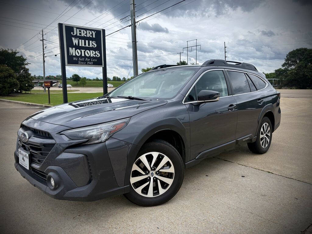Gray 2024 Subaru Outback Premium AWD Premium 4dr Crossover 1