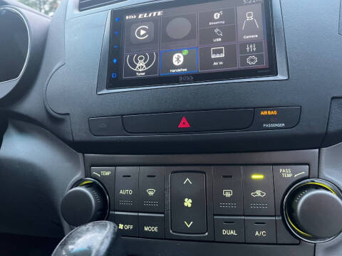 2008 Toyota Highlander Sport