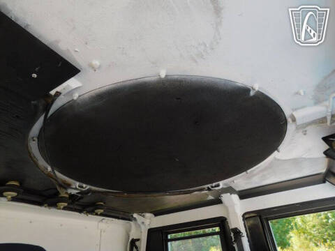 2008 AM General Hummer