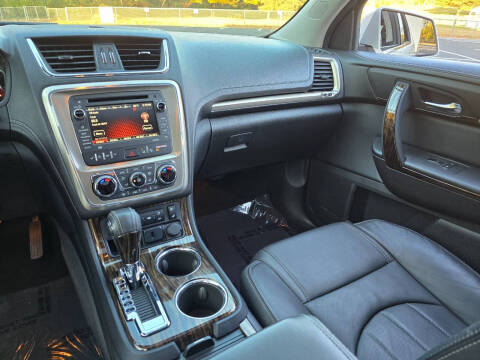 2016 GMC Acadia Denali