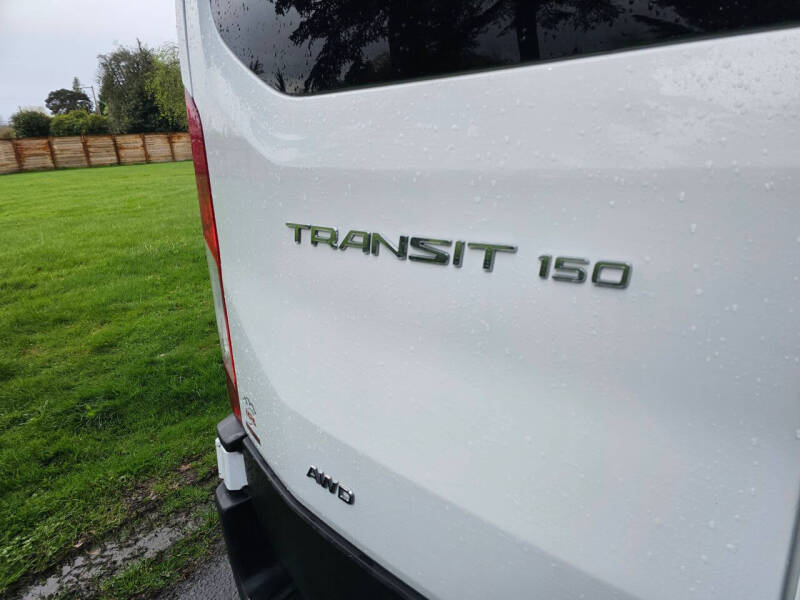 2020 Ford Transit 150 XLT