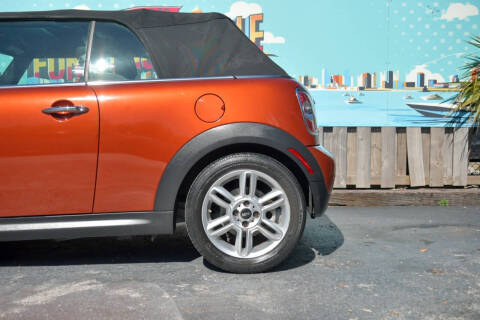 2013 MINI Convertible Cooper