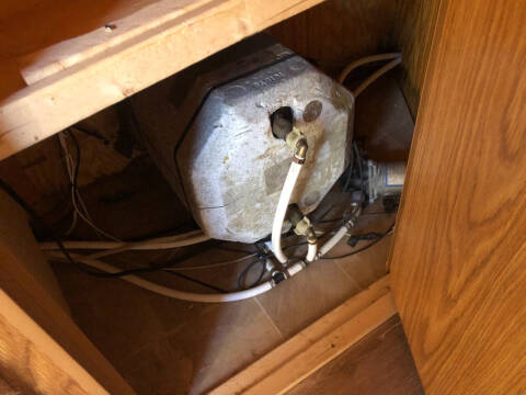 2001 KIEFER GENESIS X440