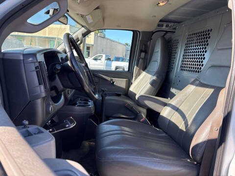 2021 Chevrolet Express 2500