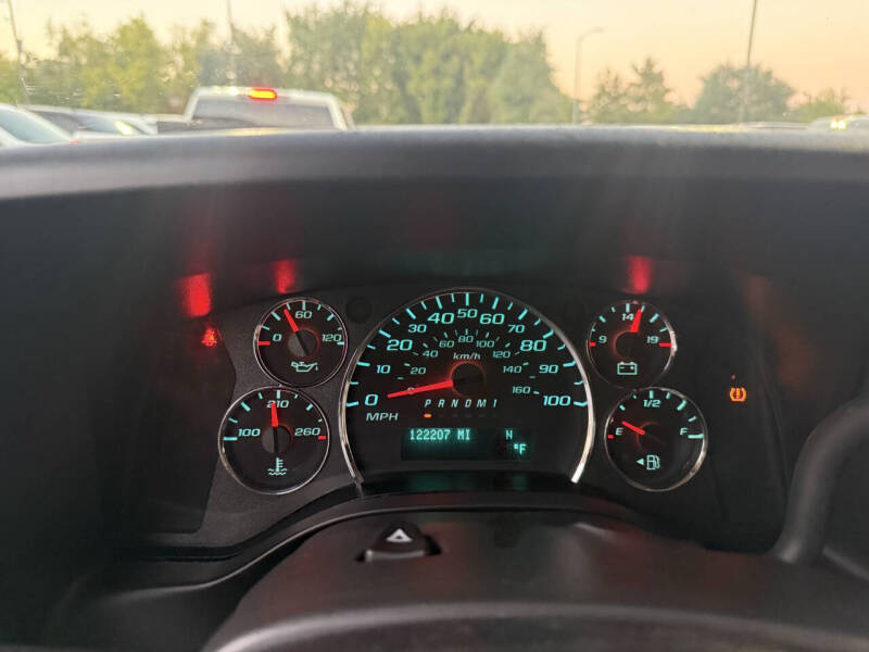 2023 Chevrolet Express LS 3500