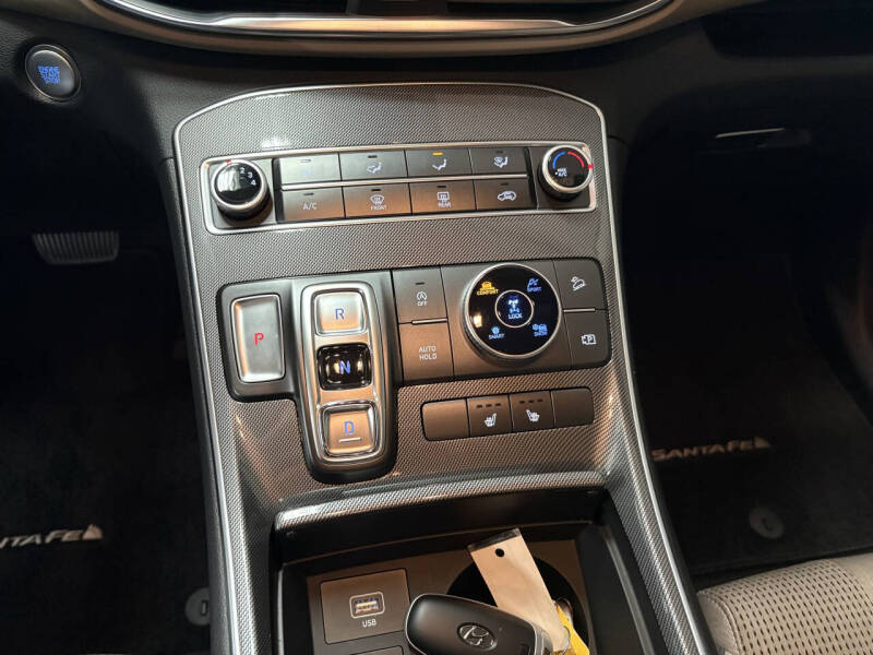 2022 Hyundai Santa Fe SEL