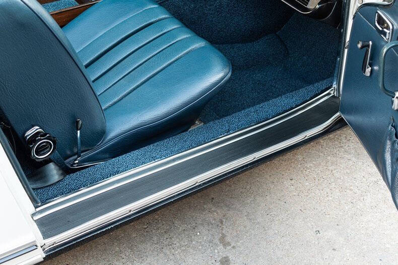 1969 Mercedes-Benz 280-Class