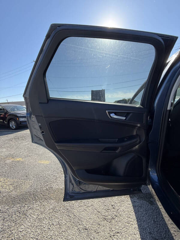 2018 Ford Edge SE