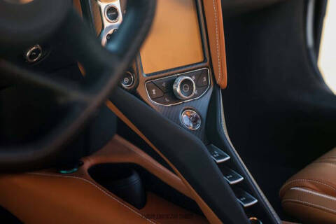 2022 McLaren 720S Spider