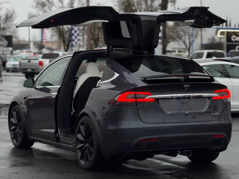 2020 Tesla Model X Performance