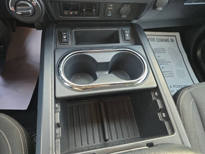 2018 Nissan Titan SV