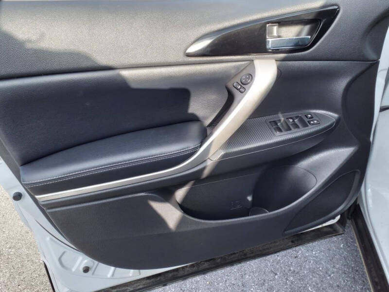 2023 Mitsubishi Eclipse Cross SE