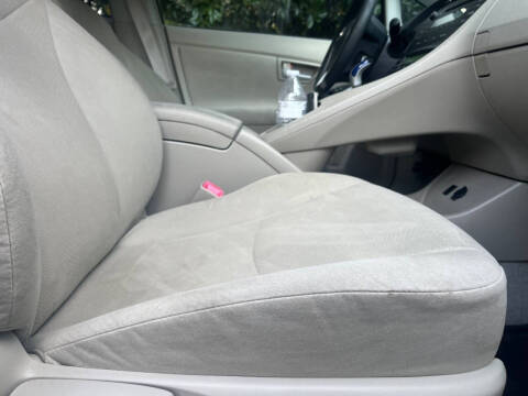 2011 Toyota Prius Two