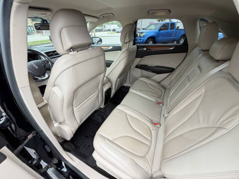 2017 Lincoln MKC Select