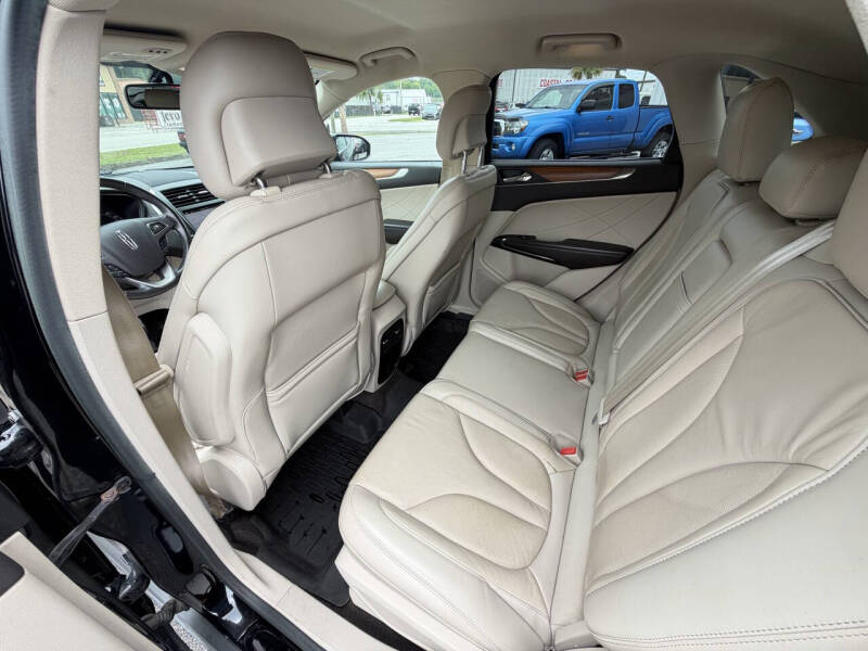 2017 Lincoln MKC Select
