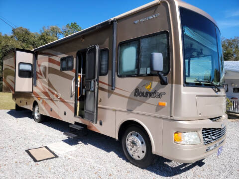 2008 Fleetwood 35H for sale at Bay RV Sales - Drivables in Lillian AL