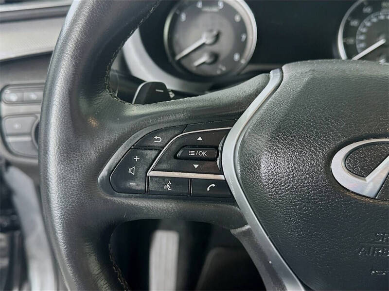 2022 Infiniti QX50 Essential