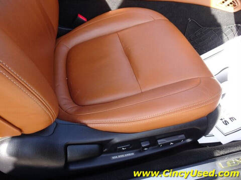 2004 Lexus SC 430