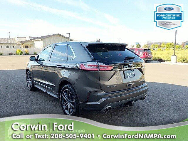 2019 Ford Edge Titanium