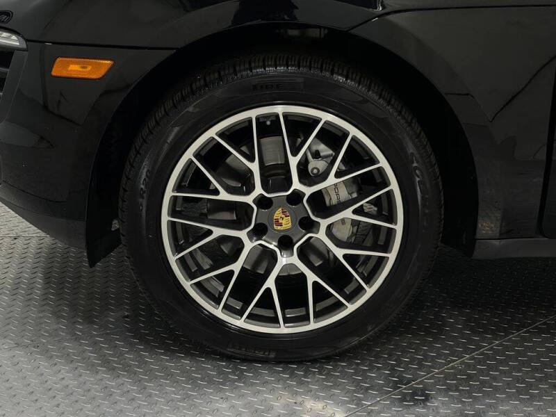 2017 Porsche Macan S