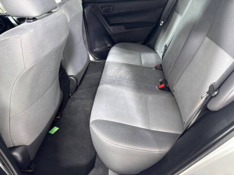 2017 Toyota Corolla LE