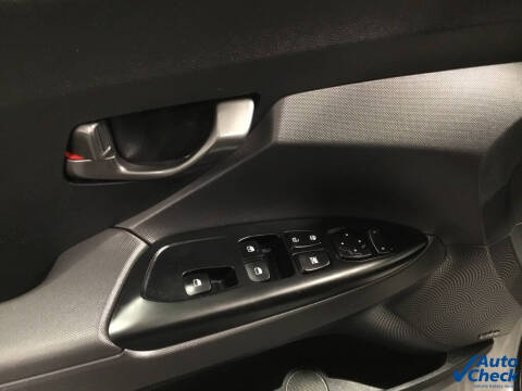 2021 Hyundai Veloster