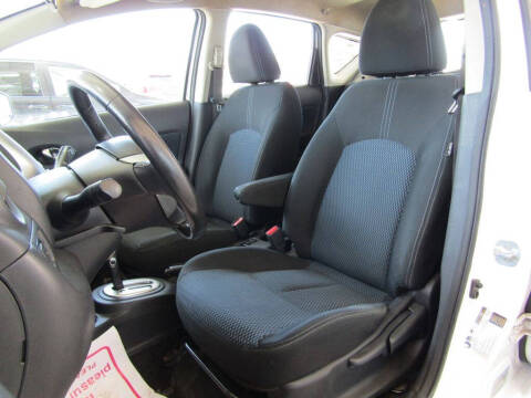 2017 Nissan Versa Note SV