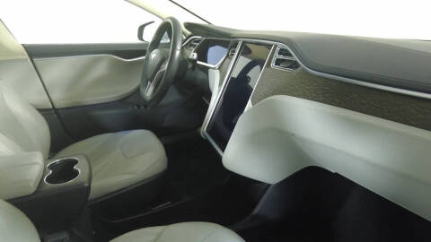 2013 Tesla Model S