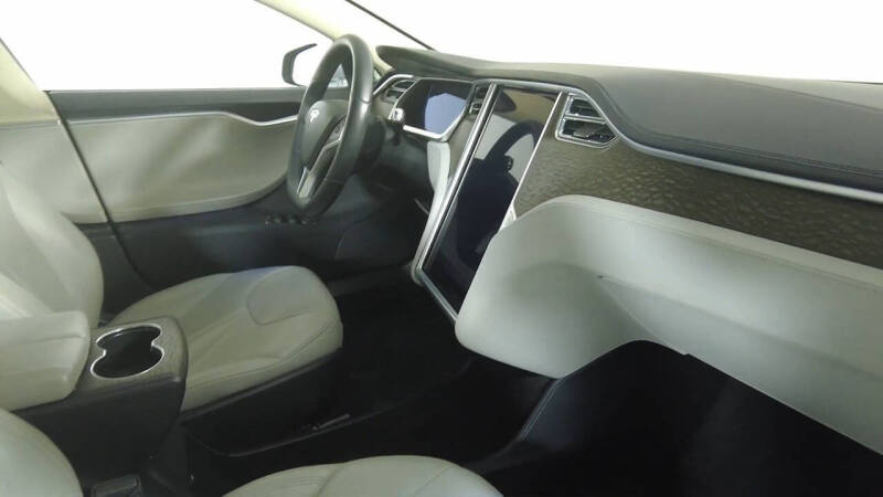 2013 Tesla Model S