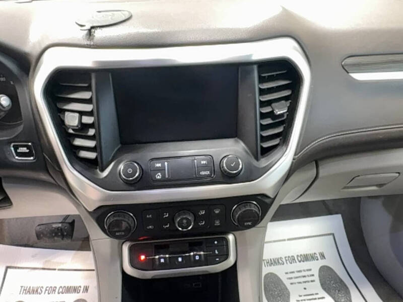 2020 GMC Acadia SLT