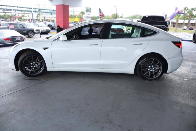 2020 Tesla Model 3 Long Range