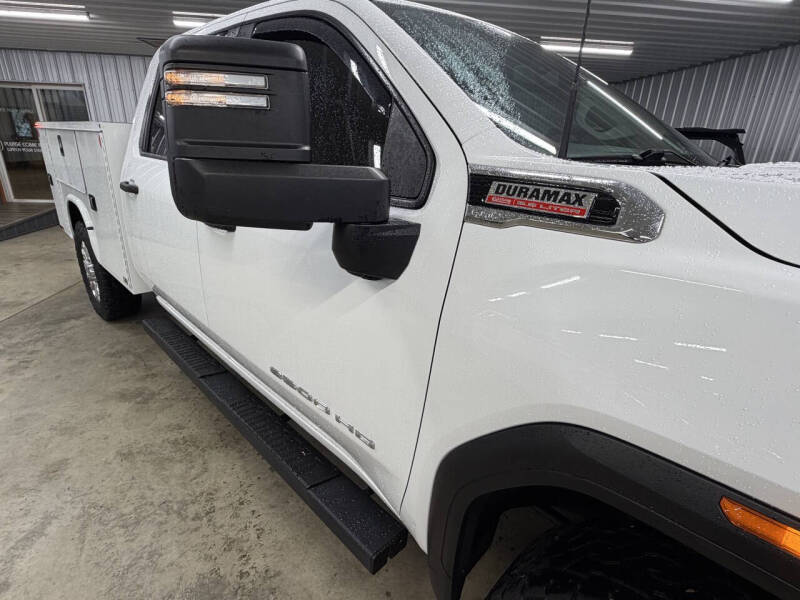 2023 GMC Sierra 3500HD Pro