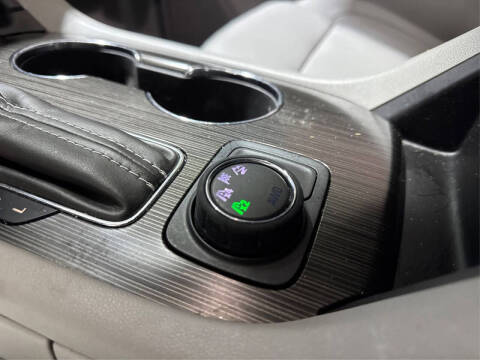 2017 GMC Acadia SLT-1